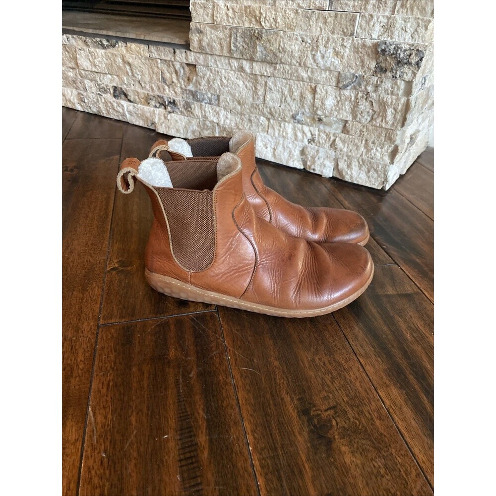 VivoBarefoot Leather Slip on Chelsea Tan Boots Size 38 (Women's 7.5)
